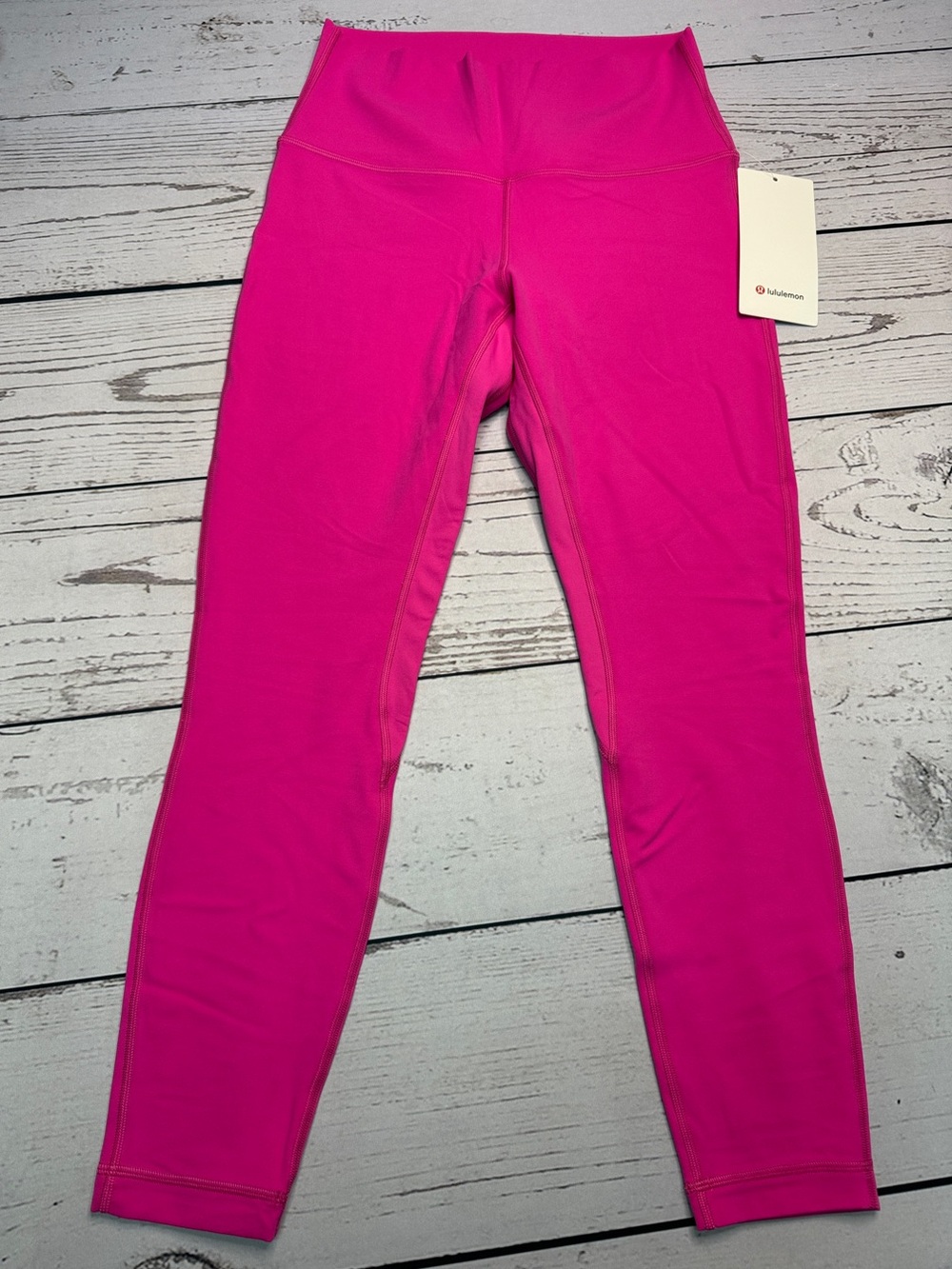 Women’s LULULEMON Align HR Pant 25”Hot Pink Size 8 NWT